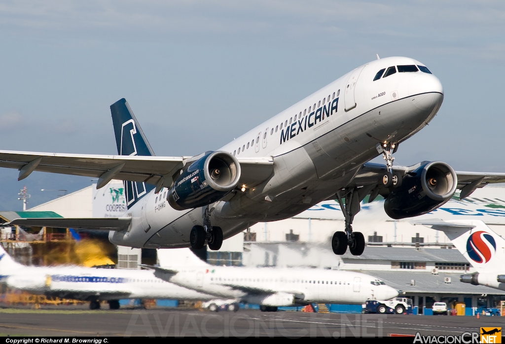 F-OHMG - Airbus A320-231 - Mexicana