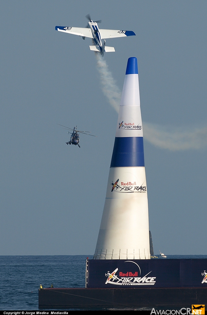 N24KC - Zivko Edge 540 - Privado