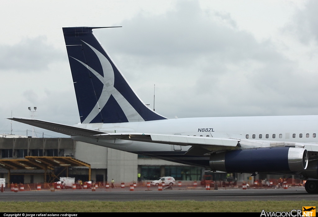 N88ZL - Boeing 707-330B - Privado