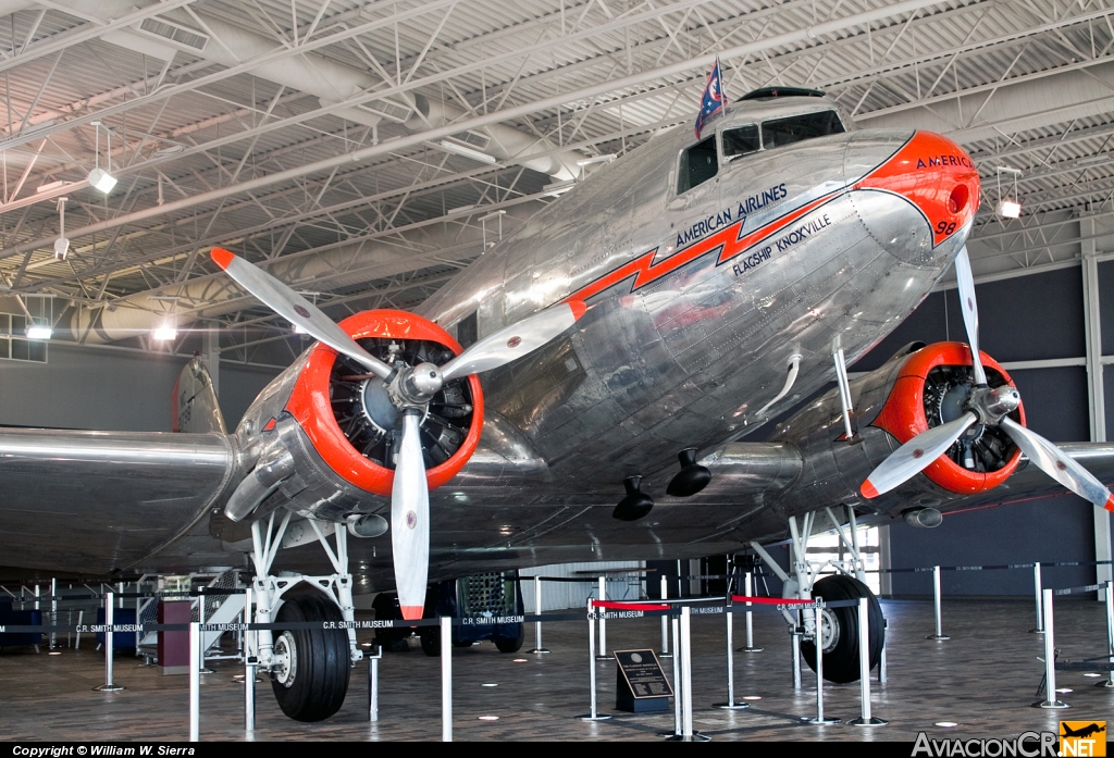 NC21798 - Douglas DC-3 - American Airlines