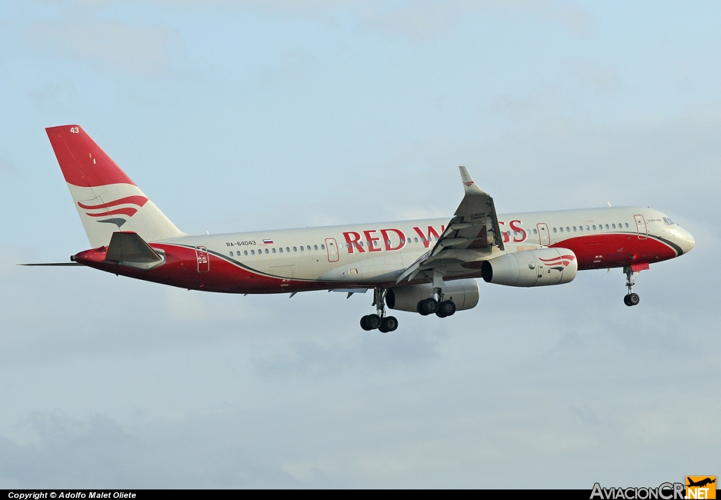 RA-64043 - Tupolev Tu-204-100 - Red Wings