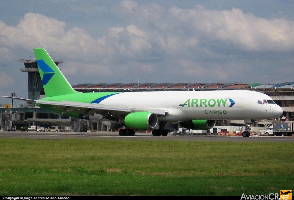 N688GX - Boeing 757-225/SF - Arrow Air