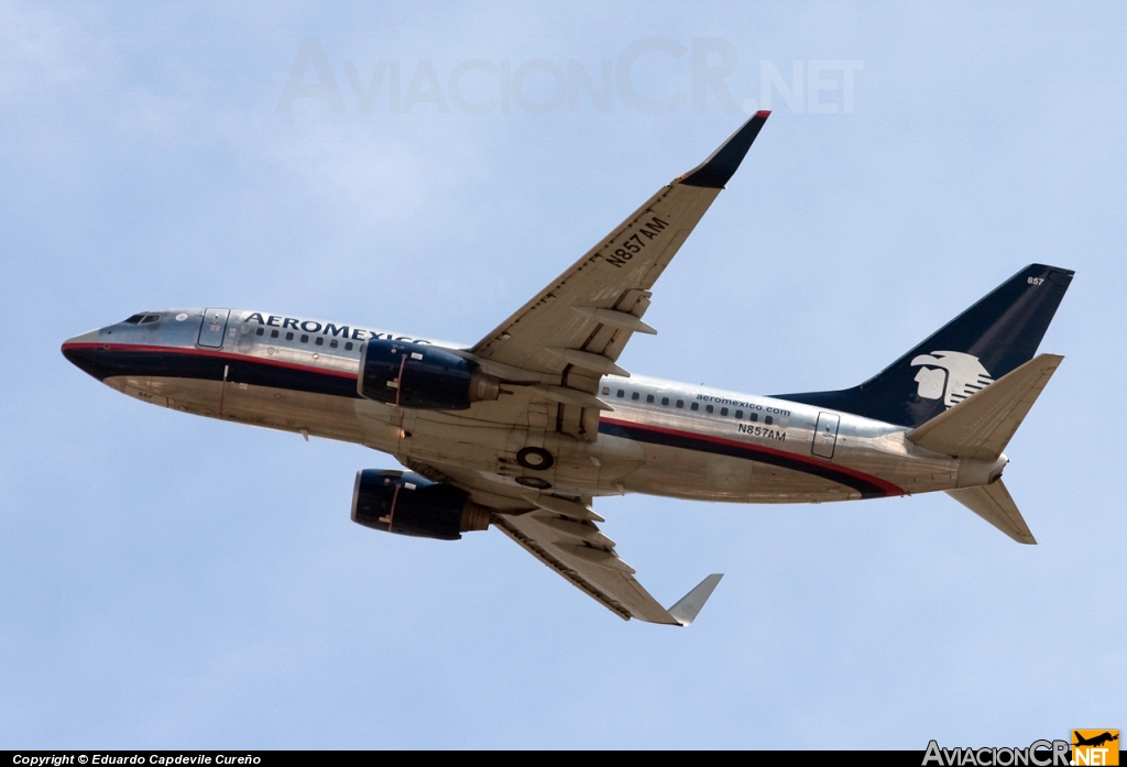 N857AM - Boeing 737-752 - Aeromexico
