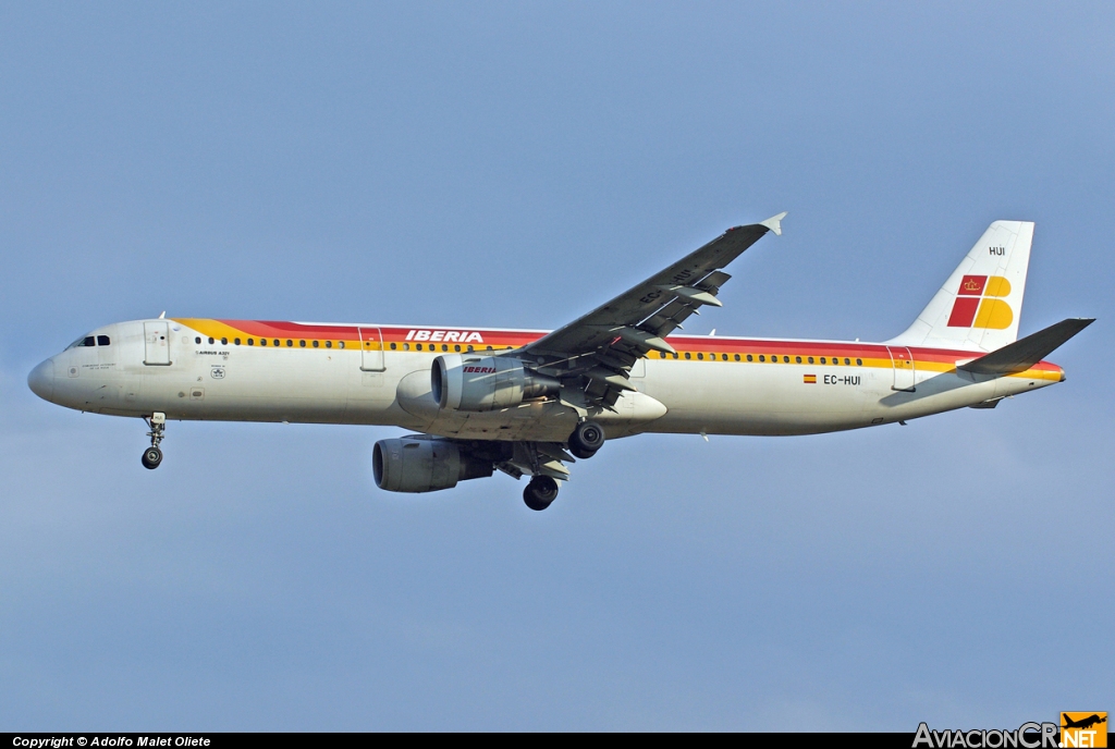 EC-HUI - Airbus A321-211 - Iberia