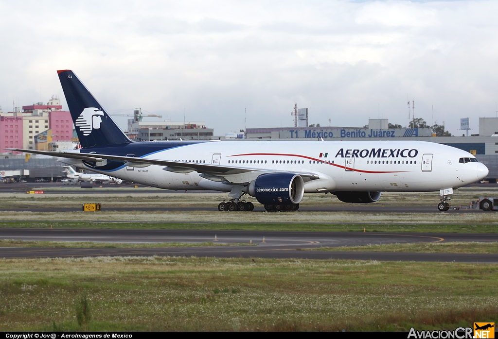 N774AM - Boeing 777-2Q8ER - Aeromexico