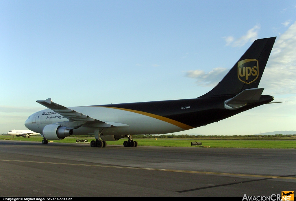 N174UP - Airbus A300 F4-622R - UPS - United Parcel Service