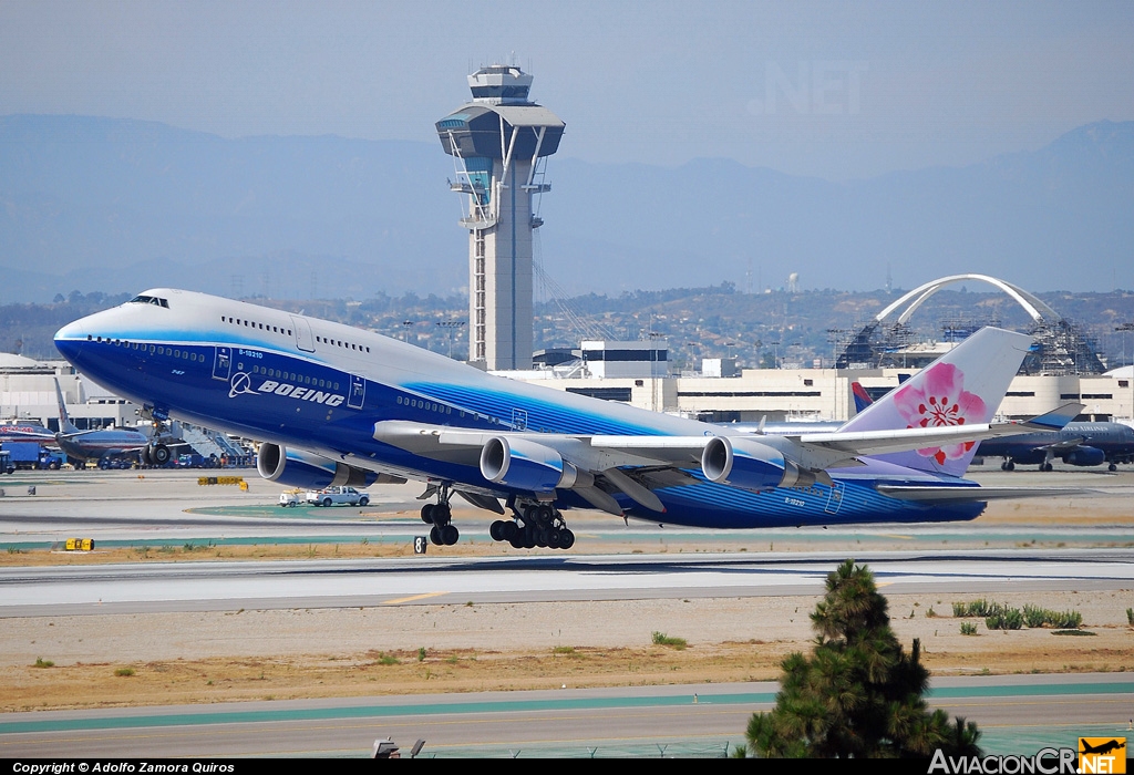 B-18210 - Boeing 747-409 - China Airlines