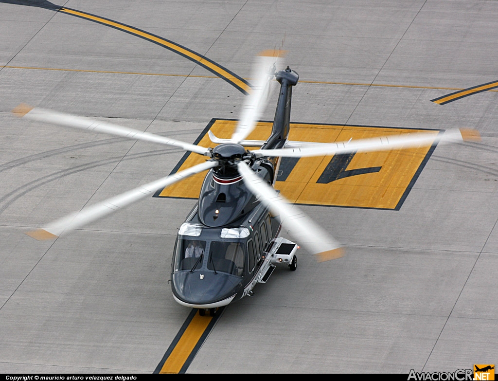 XA-GIU - AgustaWestland AW139 - Privado