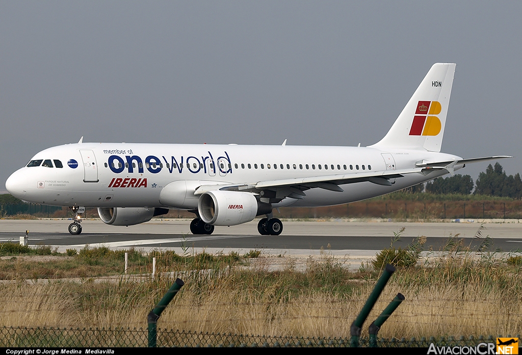 EC-HDN - Airbus A320-214 - Iberia