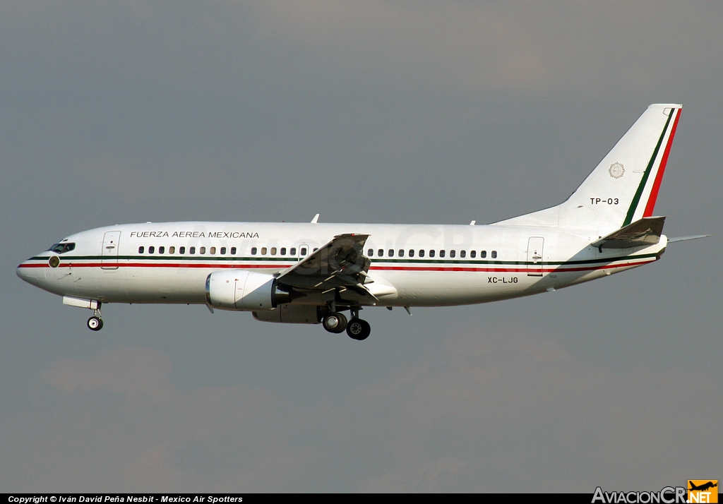XC-LJG - Boeing 737-322 - Fuerza Aerea Mexicana FAM