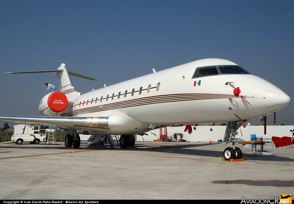 XA-OVR - Bombardier BD-700-1A10 Global Express - Privado