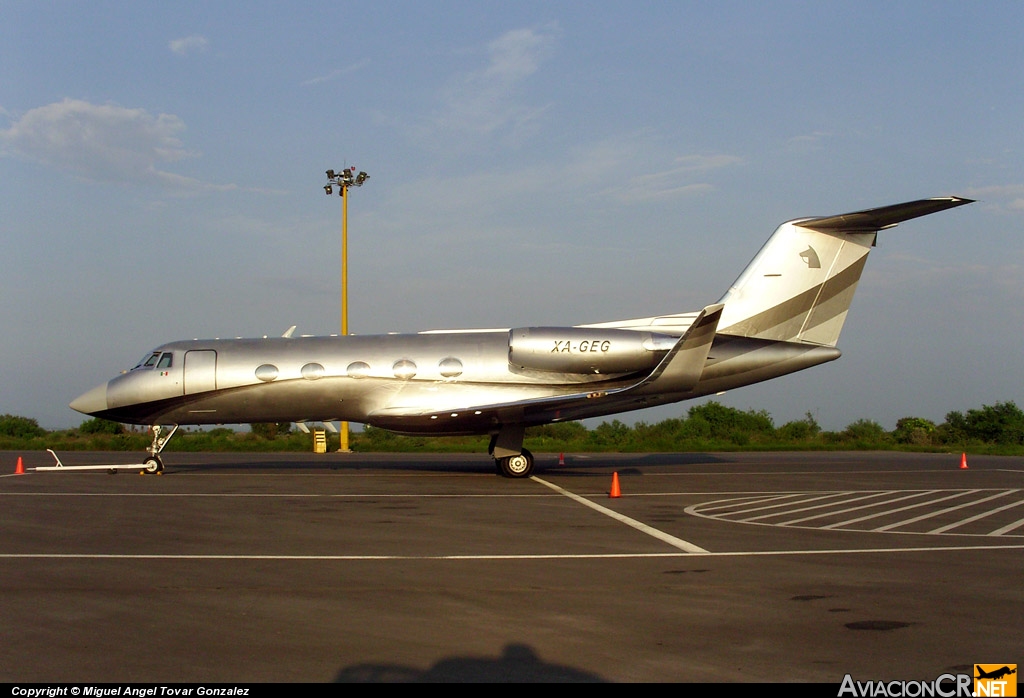 XA-GEG - Gulfstream American G-1159 Gulfstream II - Privado