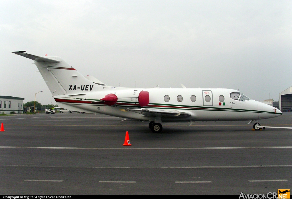 XA-UEV - Raytheon Hawker 400XP - Privado
