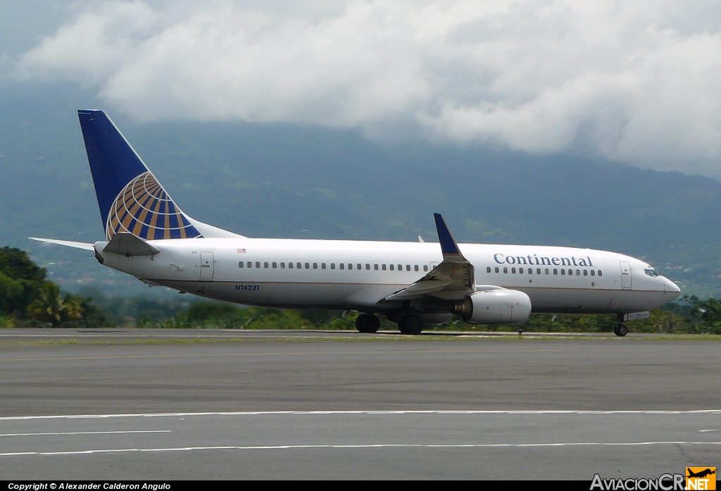 N14231 - Boeing 737-824 - Continental Airlines