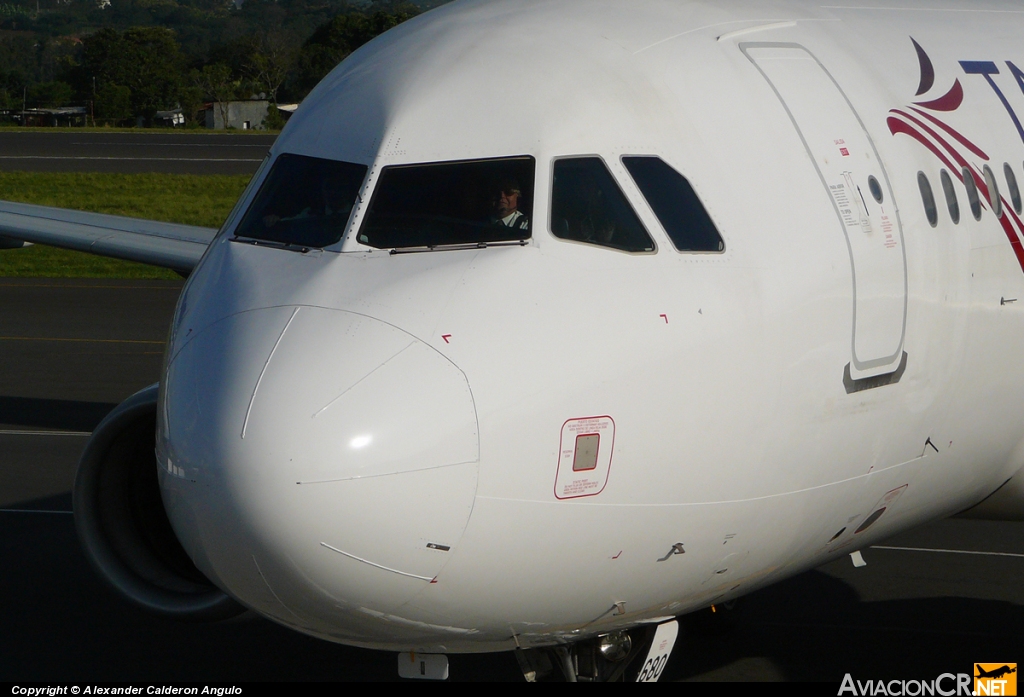 N680TA - Airbus A320-233 - TACA