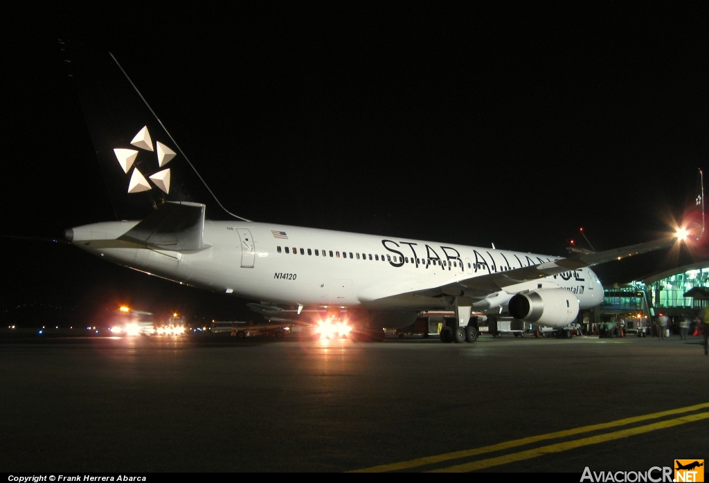 N14120 - Boeing 757-224 - Continental Airlines