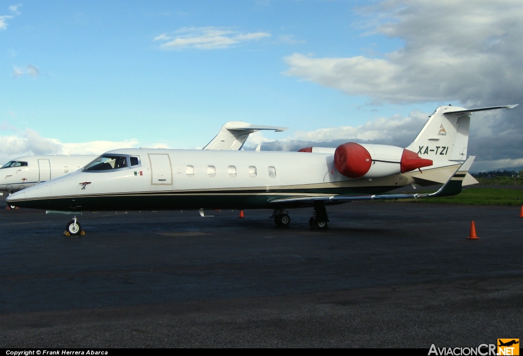 XA-TZI - Learjet 60 - Privado