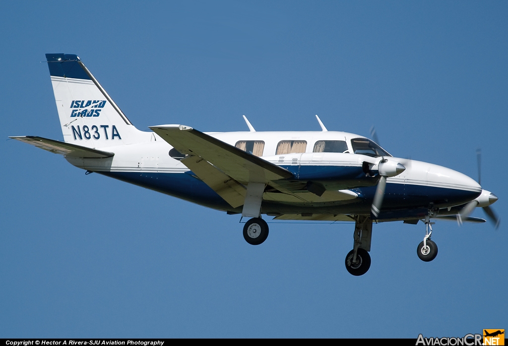 N83TA - Piper PA-31-310 Navajo - Island Birds