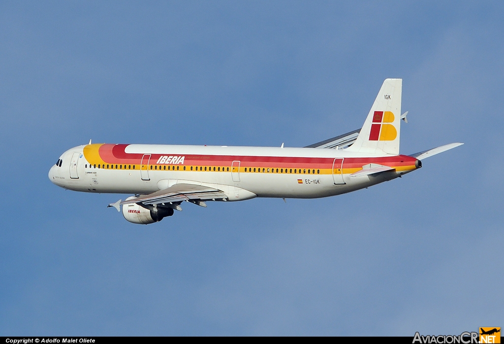 EC-IGK - Airbus A321-211 - Iberia