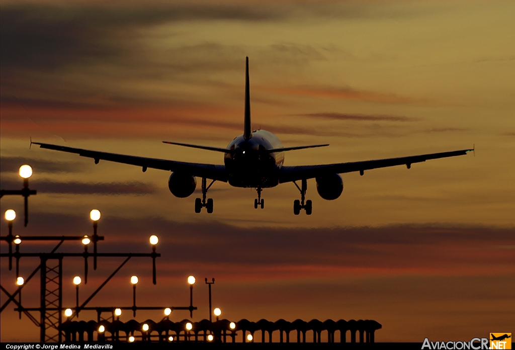  - Airbus A320-216 - Vueling