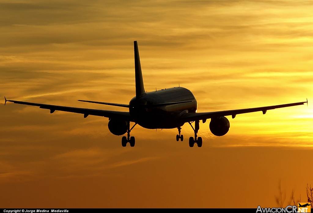  - Airbus A320-216 - Vueling