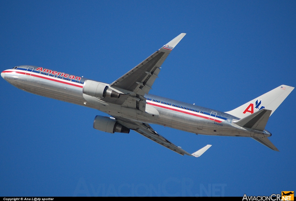 N345AN - Boeing 767-323/ER - American Airlines