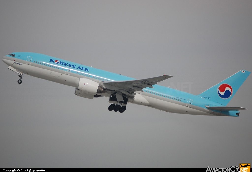 HL-7715 - Boeing 777-2B5/ER - Korean Air