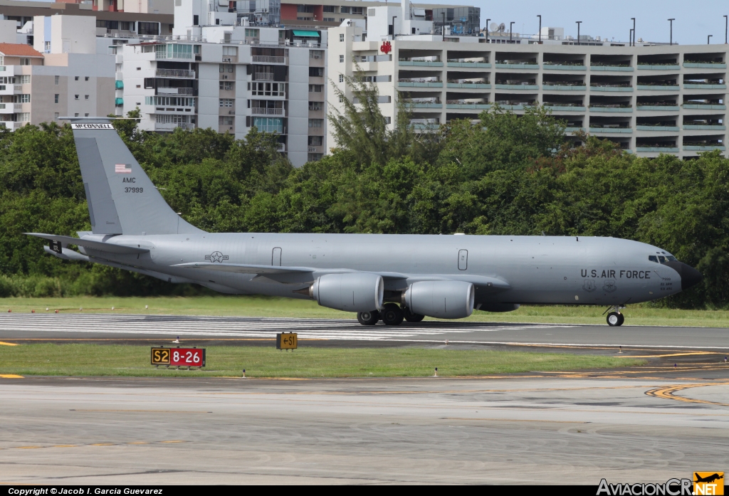 63-7999 - Boeing KC-135R (717-148) - USAF - United States Air Force - Fuerza Aerea de EE.UU