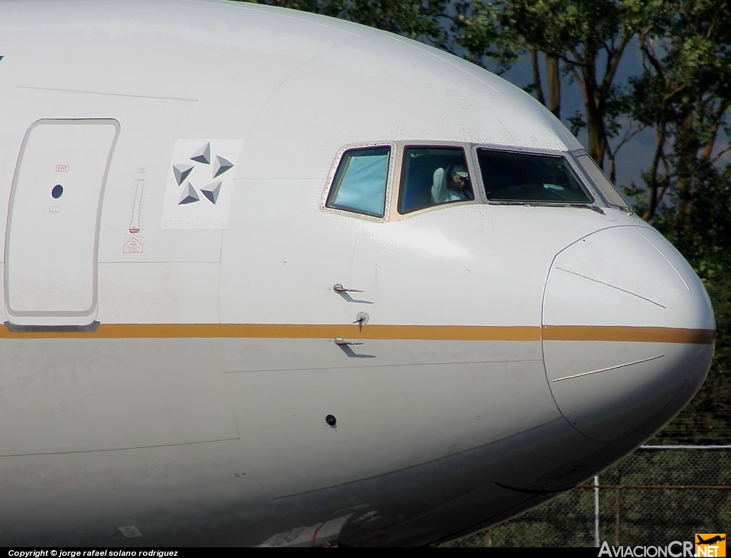 N76156 - Boeing 767-224/ER - Continental Airlines