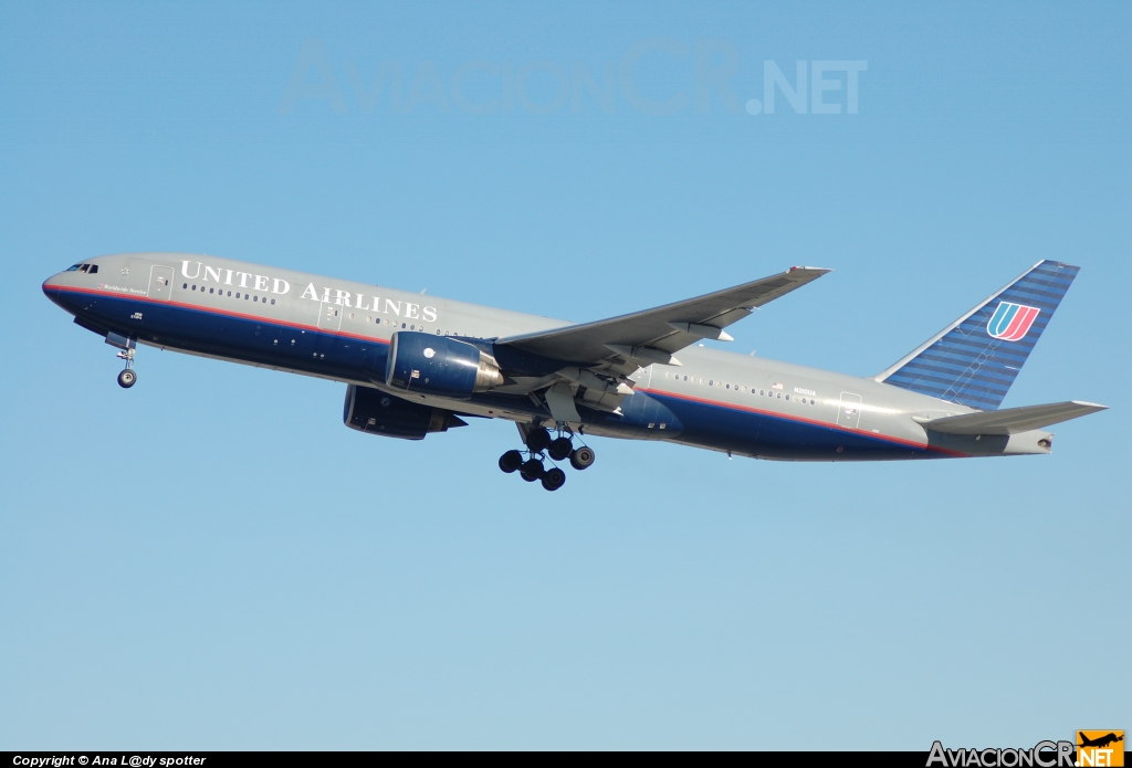 N210UA - Boeing 777-222/ER - United Airlines