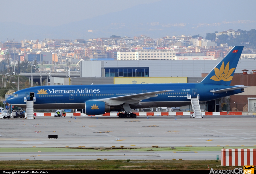 VN-A144 - Boeing 777-26K/ER - Vietnam Airlines