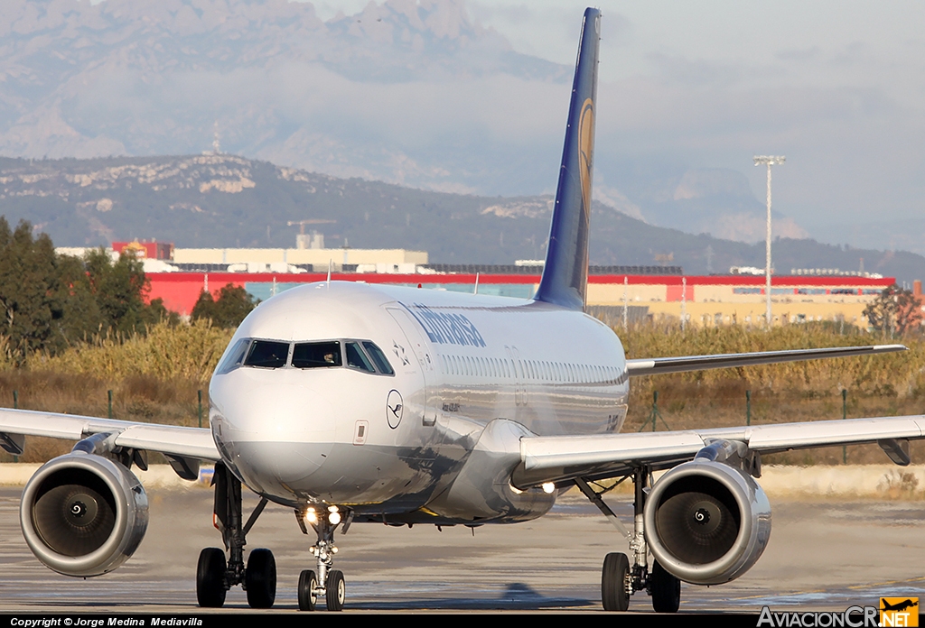 D-AIQU - Airbus A320-211 - Lufthansa