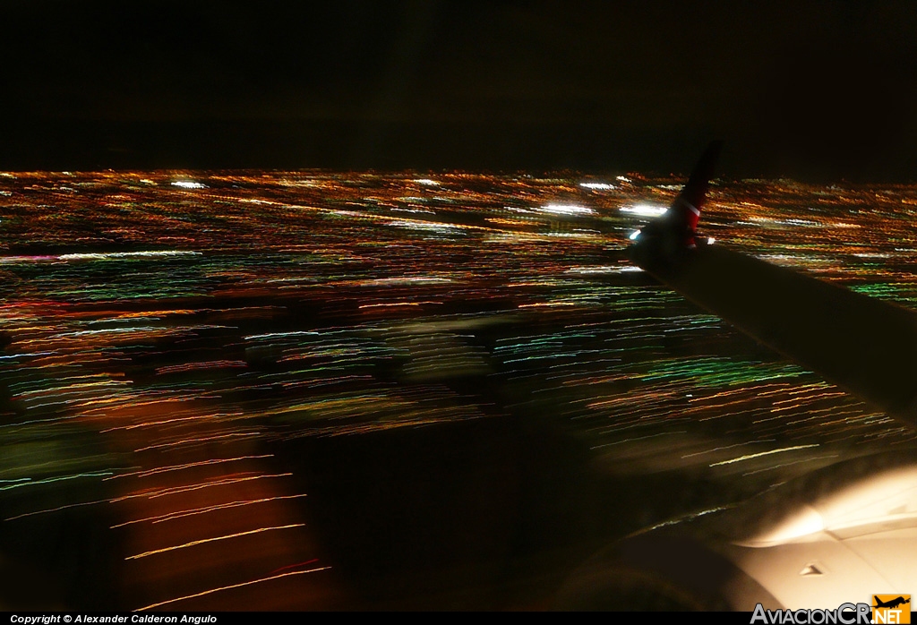 TI-BCH - Embraer 190-100IGW - TACA