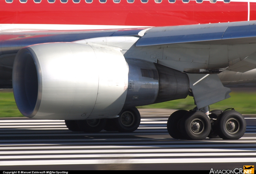 YL-LCY - Boeing 767-3Y0(ER) - Santa Bárbara Airlines (SmartLynx Airlines)