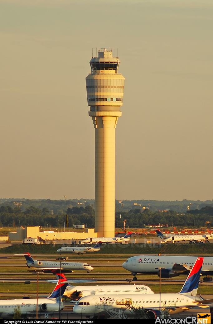  - Torre de Control - Aeropuerto