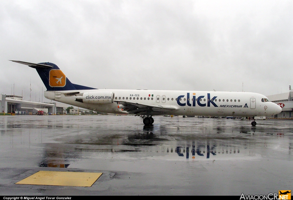 XA-TCG - Fokker 100 - Click mexicana