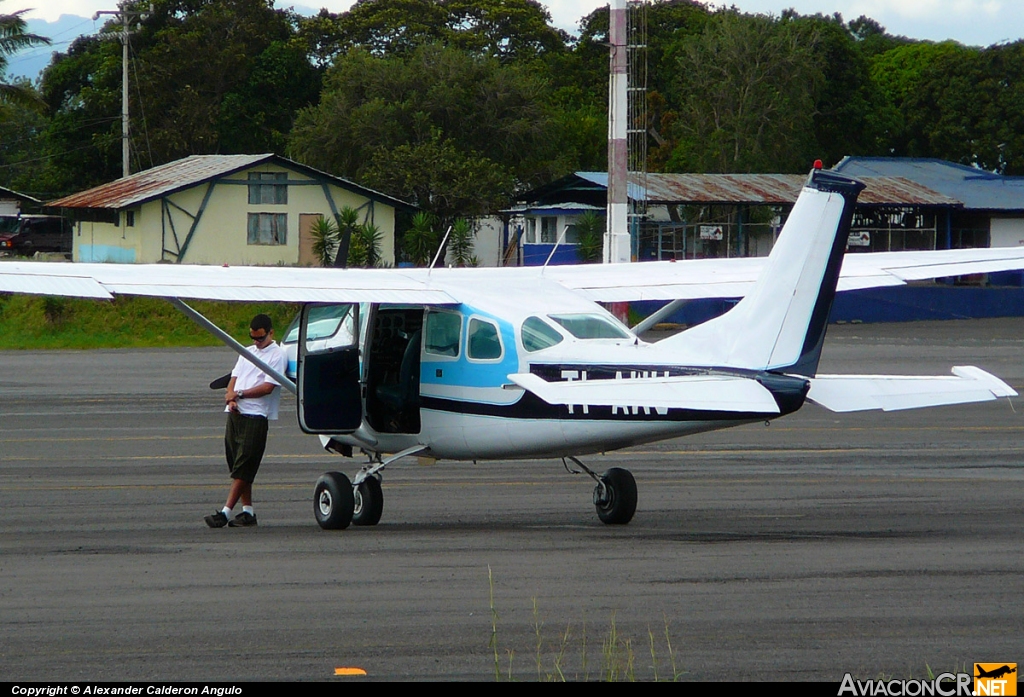 TI-AWU - Cessna U206F Stationair - Privado