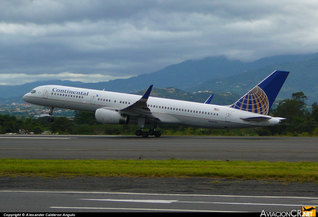 N58101 - Boeing 757-224 - Continental Airlines