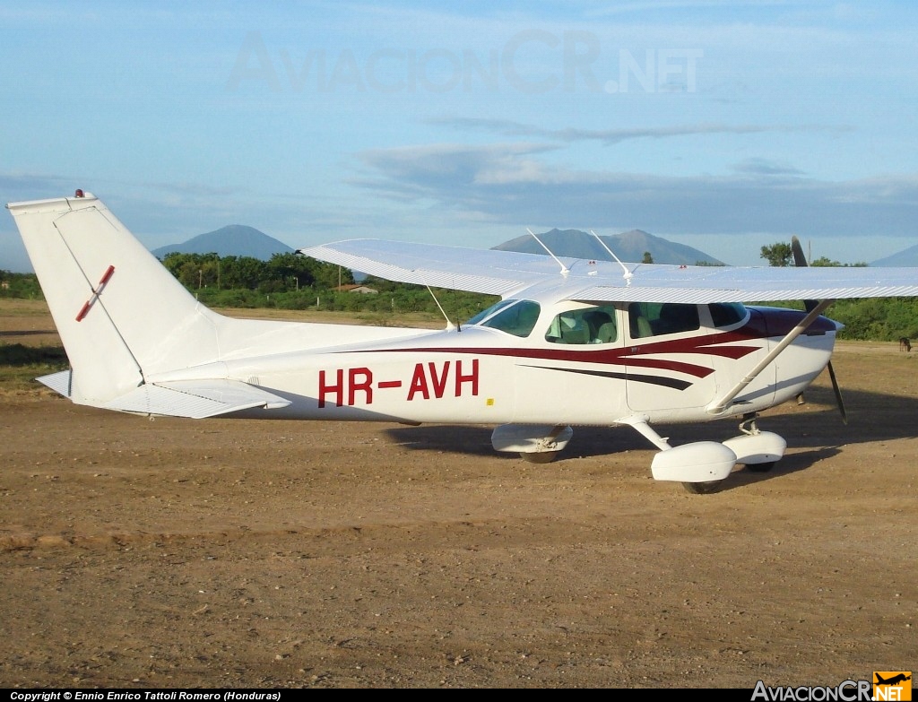 HR-AVH - Cessna 172M Skyhawk - Privado