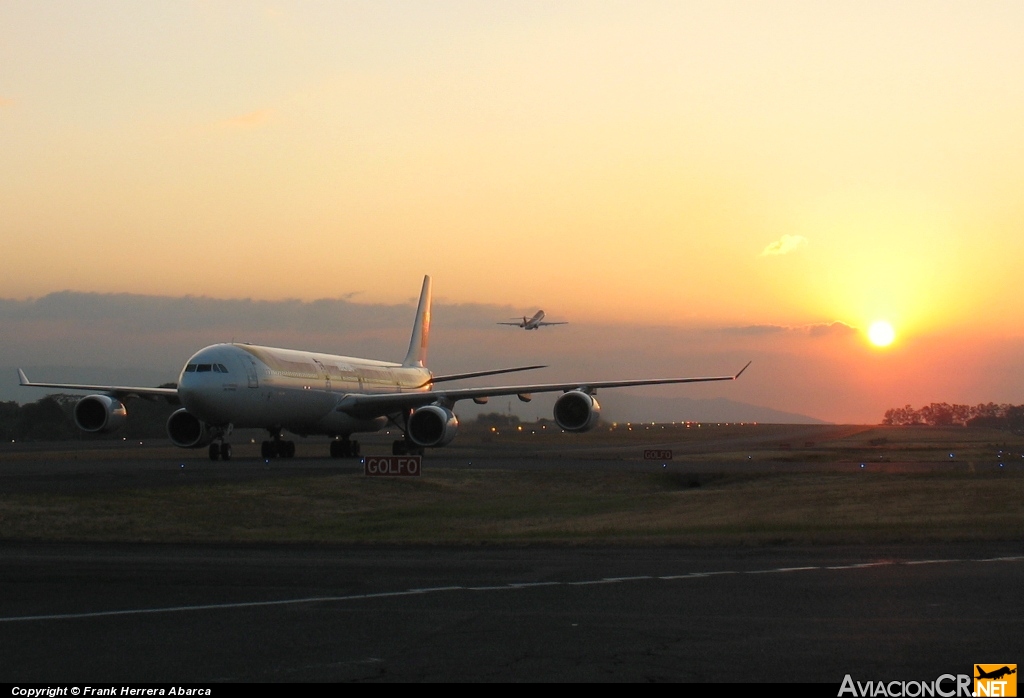 EC-IOB - Airbus A340-642 - Iberia