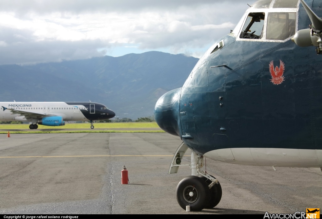 MSP002 - De Havilland Canada C-7A Caribou - Ministerio de Seguridad Pública - Costa Rica