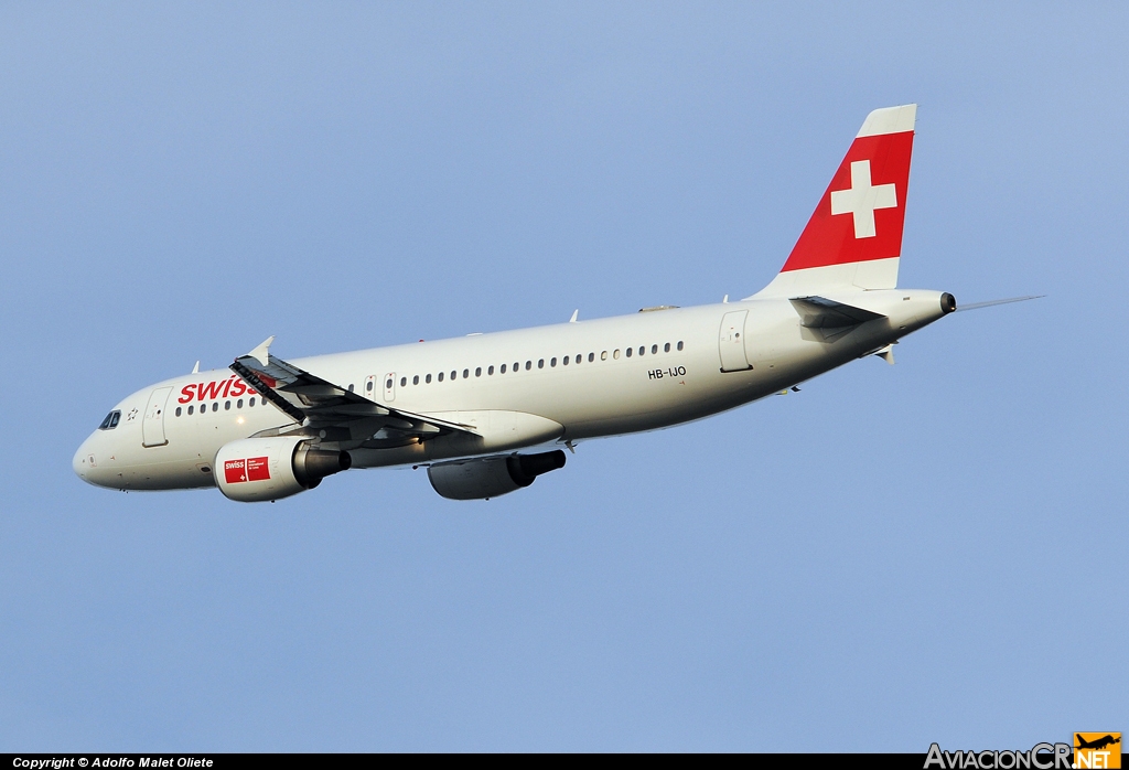 HB-IJO - Airbus A320-214 - Swiss International Air Lines