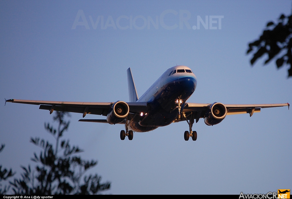 N424UA - Airbus A320-232 - United Airlines