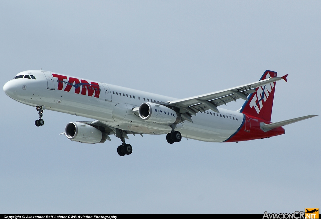 PT-MXE - Airbus A321-231 - TAM