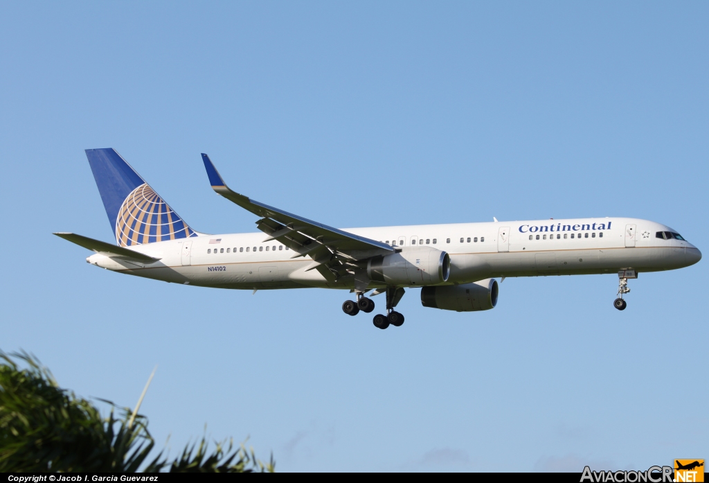 N14102 - Boeing 757-224 - Continental Airlines