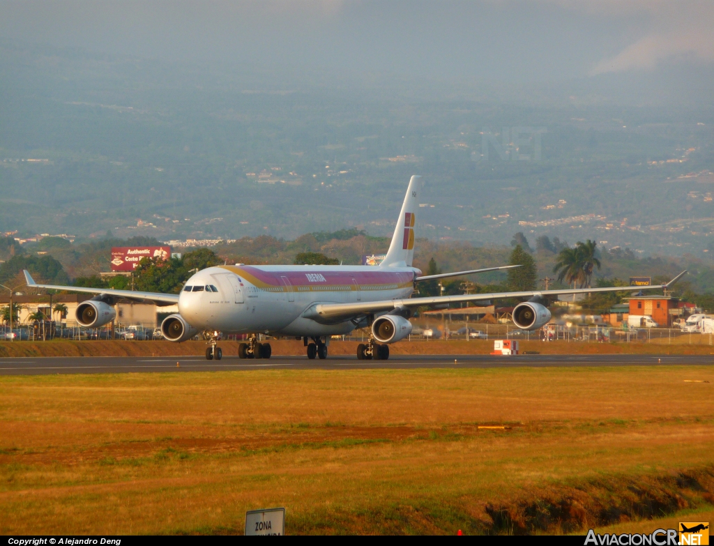 EC-HQH - Airbus A340-313X - Iberia