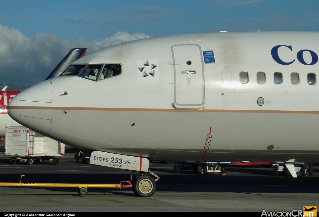 N37253 - Boeing 737-824 - Continental Airlines