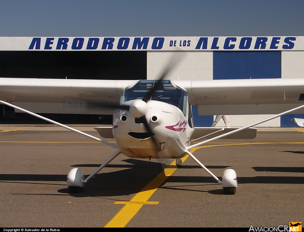 EC-YEE - Ultravia Pelican Club - Privado