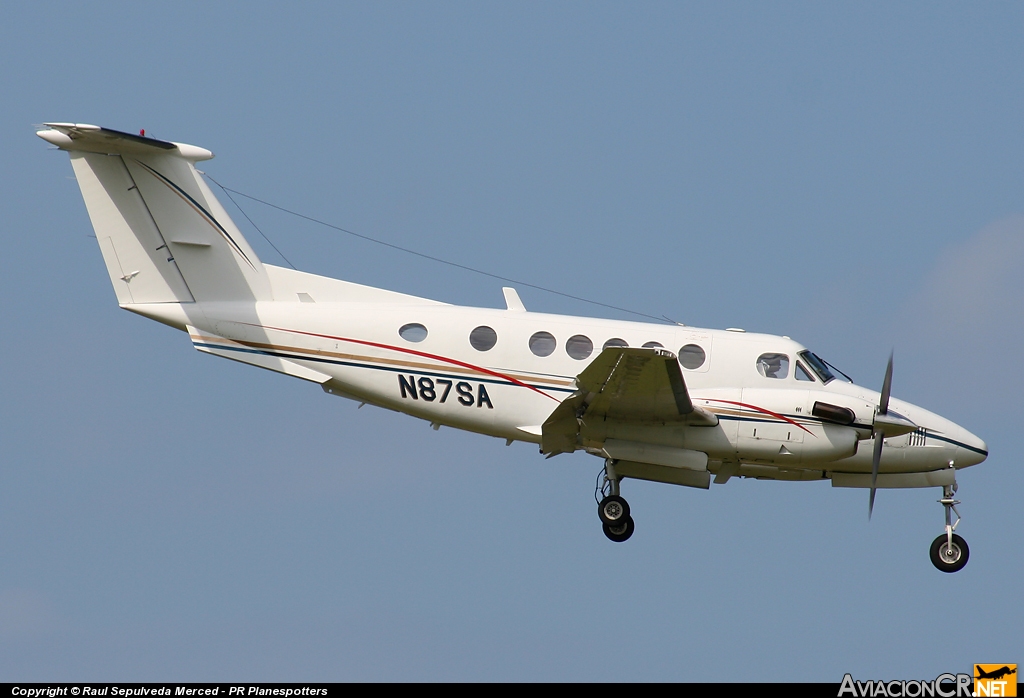 N87SA - Beechcraft Super King Air B200 - Privado