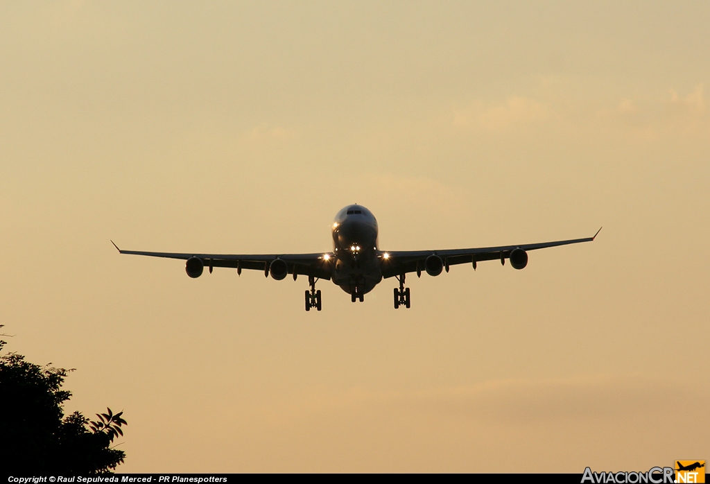 EC-KCL - Airbus A340-311 - Iberia